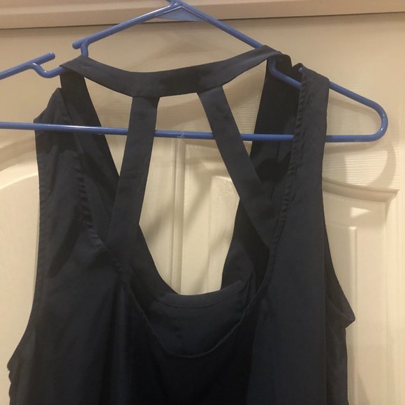 BCBG MaxAzria Tiiu tank, size M - Picture 3 of 7